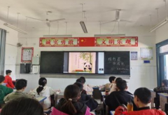 <b>他们盲目抵制不良文化的能力</b>